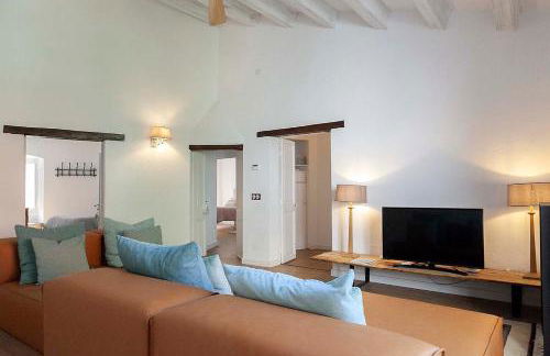 A historic XVI century beach home near Barcelona - Photo 33