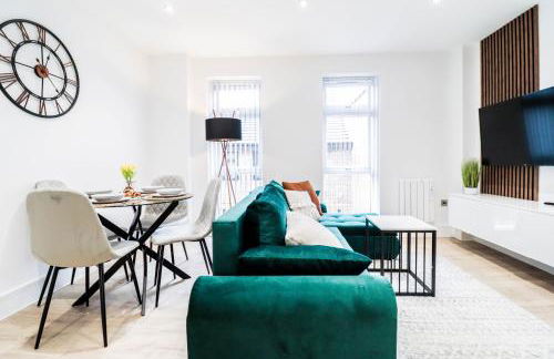 The Desborough Residence - Bright 1BR with Sofa Bed, Modern Lounge & Free Secure Underground Parking - Foto 53