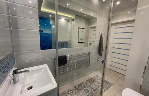 Amber Cliff - Foto 14