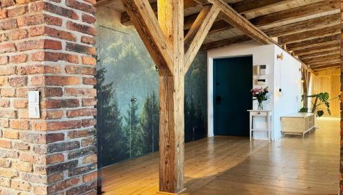The City Barn Katowice - Spacious Loft In The City Center - Foto 3, Lobby or reception