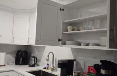 Upper-Level Oasis- Ideal for 2026 World Cup visitors - Foto 18