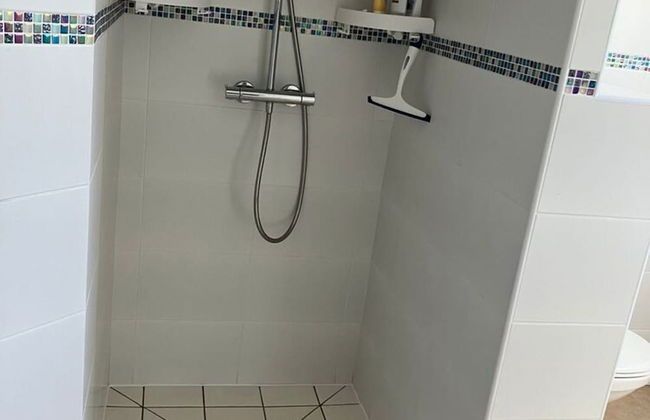 Villa With Private Pool and Jacuzzi - Photo 16