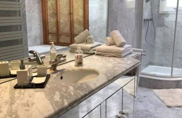 PUENTE ROMANO LUXURY PENTHOUSE, Beachside & Sea Views - Foto 21