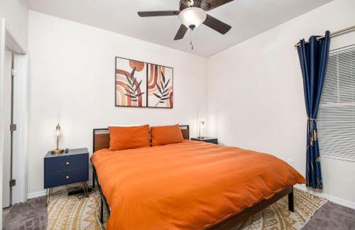 Beautiful Home, Walk to UF, Newly built - Foto 11