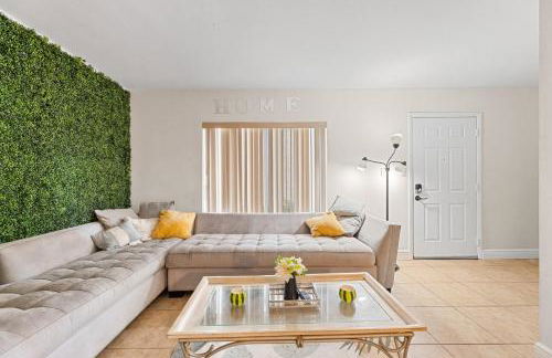 Fort WB Haven with BBQ 15 Mins to Beach - Foto 33