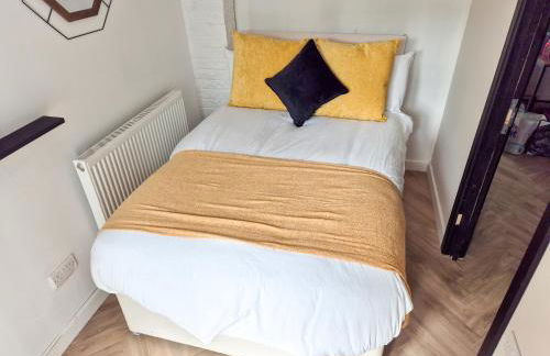 Comfortable 4BR Home Near Swansea Centre - Foto 11