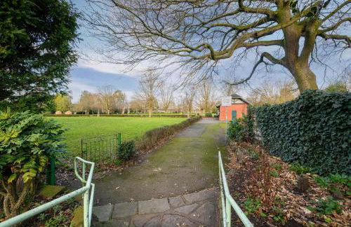 2 Bed Hale Home by City SuperHost - Foto 10