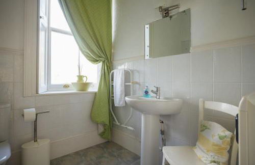 Elegant Pembrokeshire Country House - Sleeps 17 - Photo 54