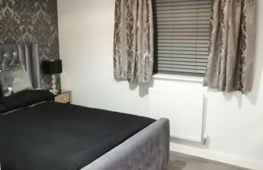 StayNEC LAMPREY- Lux Apartment - Birmingham - For Company, Contractor & Leisure Stays NEC, HS2, JLR, Airport - Foto 7