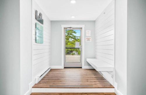 Private Hot Tub The Roost 16 Patio 2BR Downtown - Foto 20