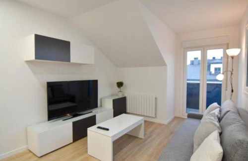 Ático de lujo con piscina y mini golf en la playa - Foto 4