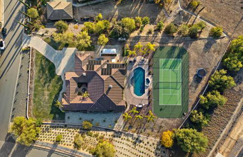 Luxury Home With Pool & Tennis Court - Foto 2
