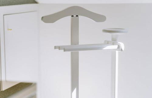 Ferienwohnung König Ludwig - Modernes Design-Apartment für Paare und Genießer am Starnberger See by LIVARIA - Foto 58