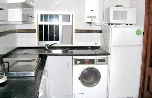 Charming House in Rada with Fenced Garden - Foto 41