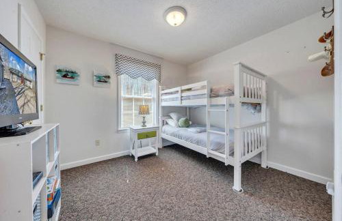 Whisper Haven - Private dock & Pet friendly - Photo 21