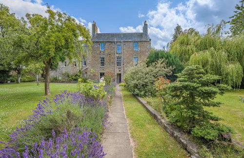 Winfields Manor - Foto 1