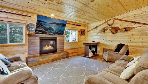 Skyline Lodge- Impeccable Moonridge Log Cabin Retreat - Foto 2, Imagen principal