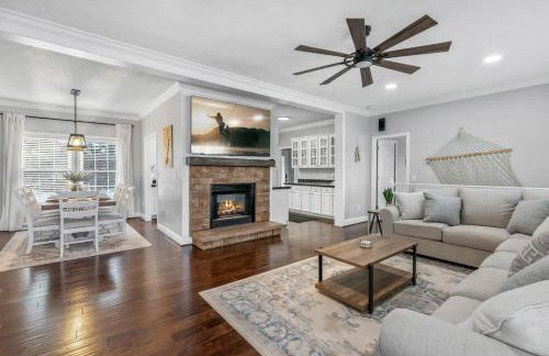 DockTales - Panoramic Views & Private Dock - Foto 11