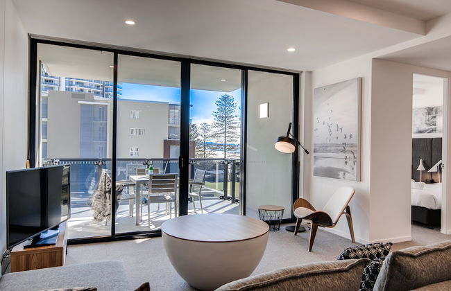 Iconic Kirra Beach Resort - Foto 17