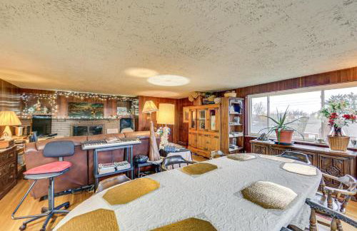 Rustic Chic Retreat 4 Mi to Kennywood! - Foto 7