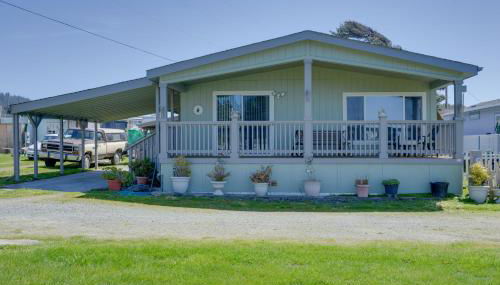 Smith River Home with Boat Launch and Ocean Views - Foto 3
