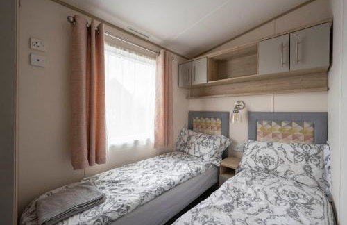 Hallcroft Fishery And Holiday Park - Foto 19