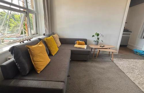 2 Bed Apartment Near Yeovil Hospital & Leonardo - Foto 19