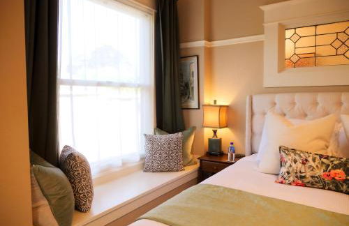 RedTail Inn - 3 Suites Sleeps up to 12 - Foto 69