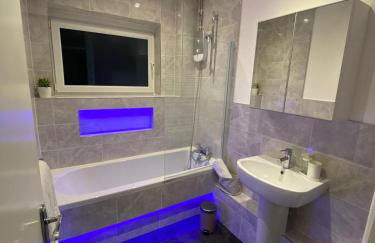 Modern, spacious and comfortable 2 bed apartment in Southampton - Foto 33