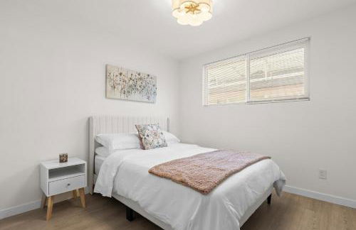 NEW Remodeled Northridge 5 Bedroom Near CSUN & Sherwood Forest - Foto 18