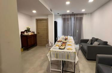 Casa con jardín, aparcamiento - Photo 8