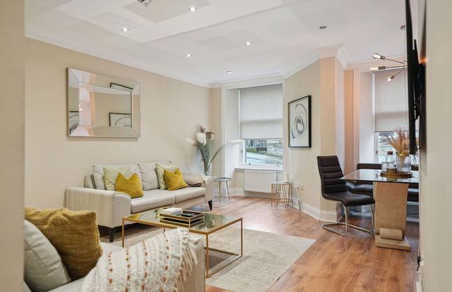 Blythswood Apartment - Photo 37