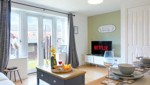 Charming House - Close to Shops & City Centre - Free Parking, Self-Check-In, Fast WiFi & Smart TV with Netflix by Yoko Property - Foto 1