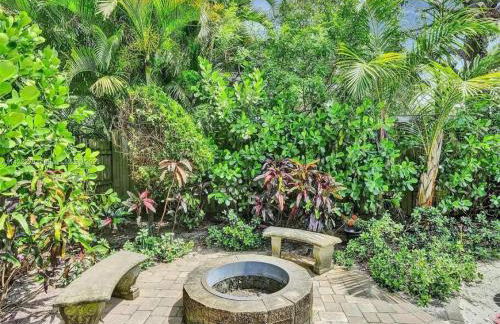 Tropical Oasis - BBQ and Beach-Inspired Nook - Foto 10
