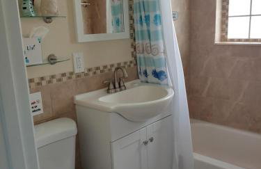 Sunrise Ocean Suites - Photo 38