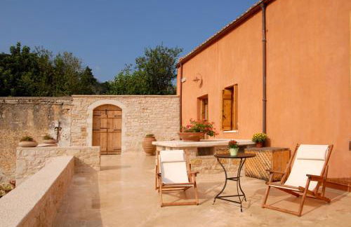 Villa Irini - Authentic Cretan Retreat with Private Pool - Foto 6