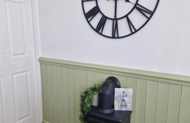 Chalet Ty Lilli Wen -Sleep 6- Pet friendly - Photo 15