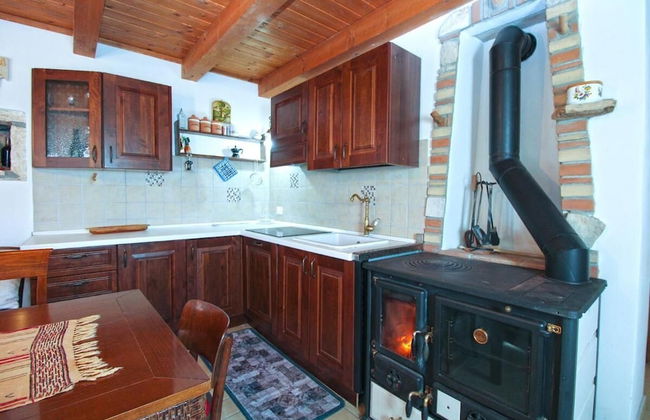Charming House With Garden and BBQ in Galizana - Photo 26