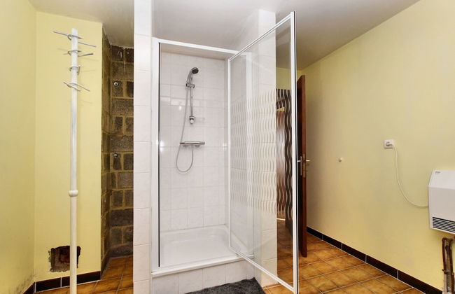 Holiday Home in Nadrin With Private Terrace - Foto 19