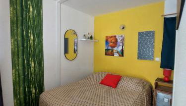 Appartement 2 personnes, superbe vue montagne, exposé sud, Résidence très calme, parking - Foto 5