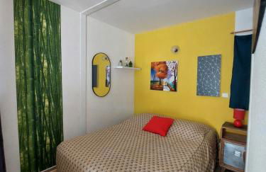 Appartement 2 personnes, superbe vue montagne, exposé sud, Résidence très calme, parking - Foto 5