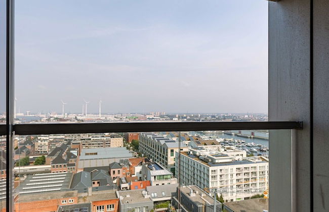 Stylish two Bedroom Apartment in Antwerp - Photo 13