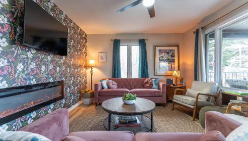 5 Bedroom 2 & 1 half Bath Group Stay Fun Design in Quiet Neighborhood - Foto 4