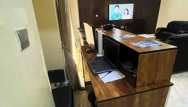 Ayinde homes - Foto 2, Recepción