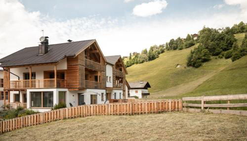 Chalet Lumis - Photo 2, soundproof, Garden, Garden view