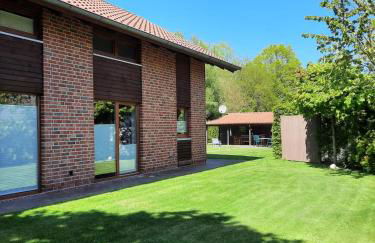 Ferienhaus mit Garten - Foto 3