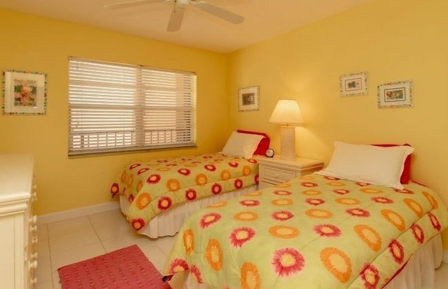 Picturesque 2 Bedroom Condo with Fabulous Ocean Views. 2 Condo by RedAwning - Foto 4