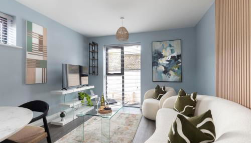 Elliot Oliver - Beautiful Two Bedroom Apartment With Parking in The Docks - Foto 3