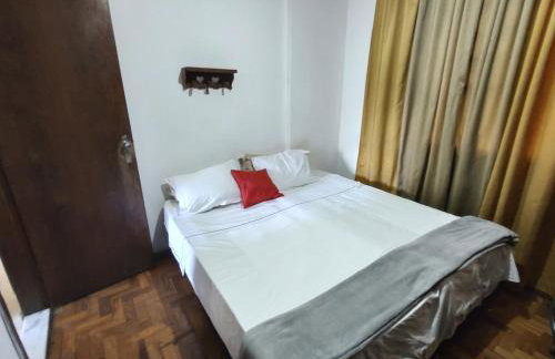 Quarto próximo da Savassi, wi-fi 500 megas - Foto 1