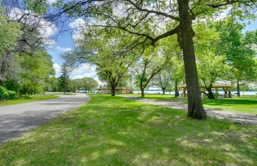 Walk to Lake George Guest Suite in Oak Grove - Foto 25